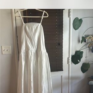 White Lulus midi dress